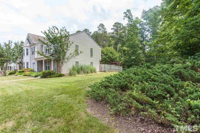 Building Photo - 113 Sterling Oaks Ct