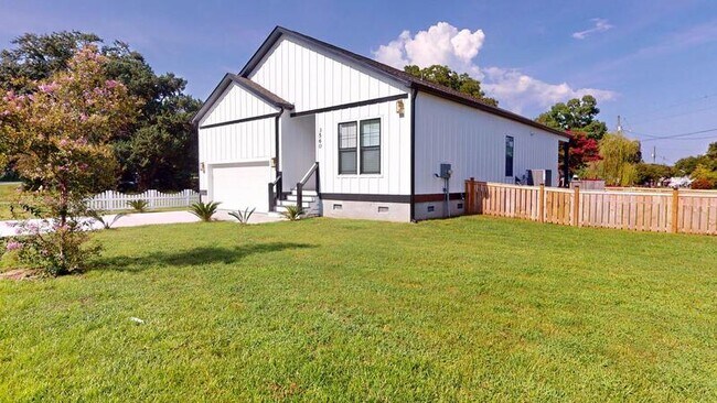 Foto del edificio - 3560 Old Ferry Rd
