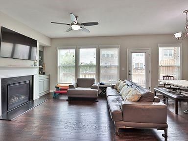 Foto del edificio - 636 Sunset Park Dr