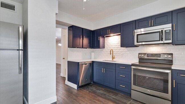 Foto del edificio - Stylish First-Floor Living in the Heart of San Antonio