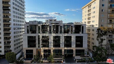 Building Photo - 10777 Wilshire Blvd