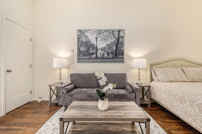 Photo - 1041 Grand View Dr Apartment