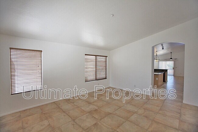 Building Photo - 15313 N 104th Way
