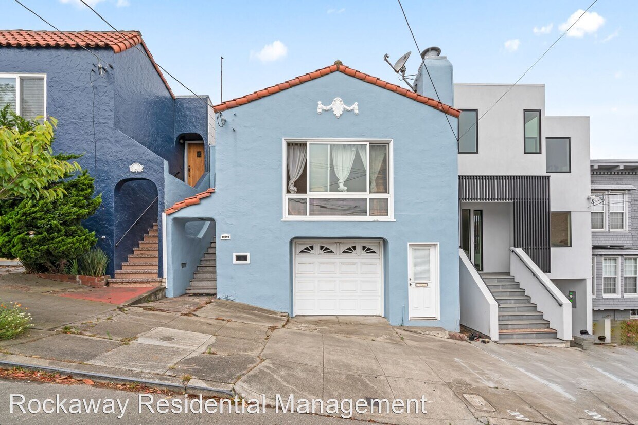 Primary Photo - 3 br, 1 bath House - 1559 Funston Ave.