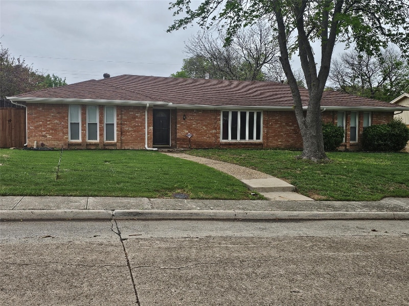 Photo - 2905 Brookview Dr