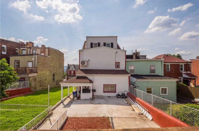 Foto del edificio - 3212 Juliet St