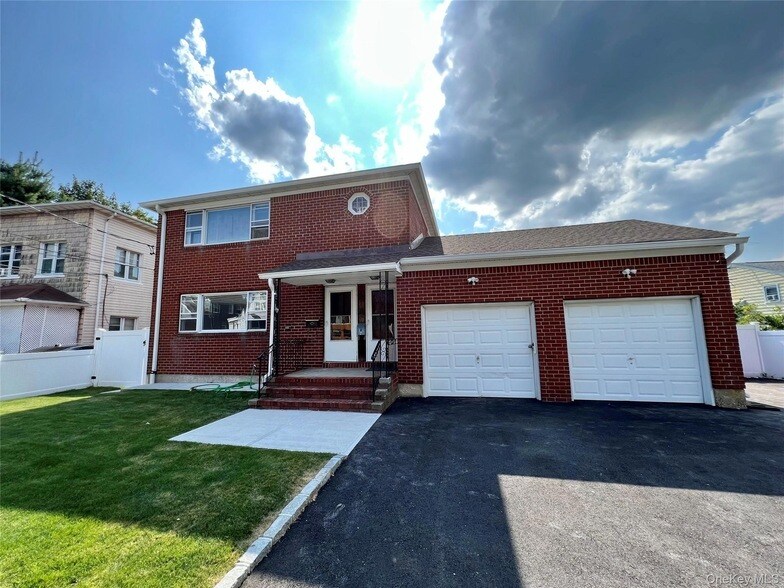 Photo - 10 Dougherty ST Unit