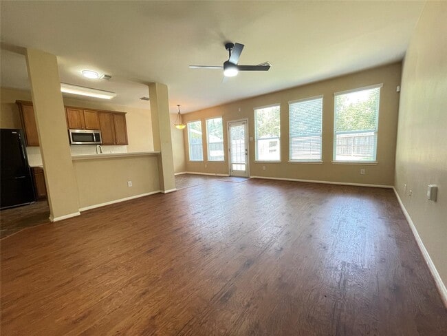 Building Photo - 13518 Primula Ct
