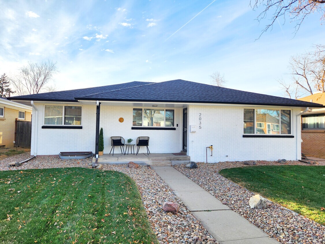 Primary Photo - 2035 Lima St
