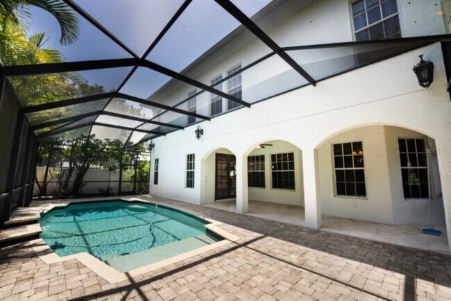 Foto del edificio - 3915 W Kensington Ave