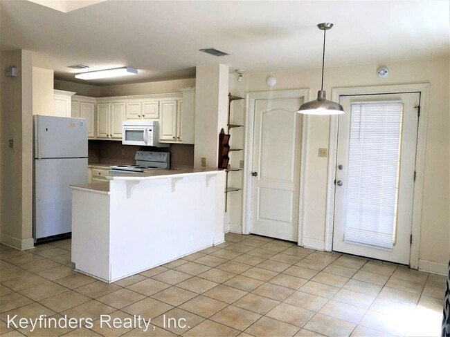 Building Photo - 3 br, 2 bath House - 5139 Nicholson Dr. Ap...