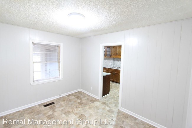 Building Photo - 3 br, 1 bath House - 6608 Seminole Drive