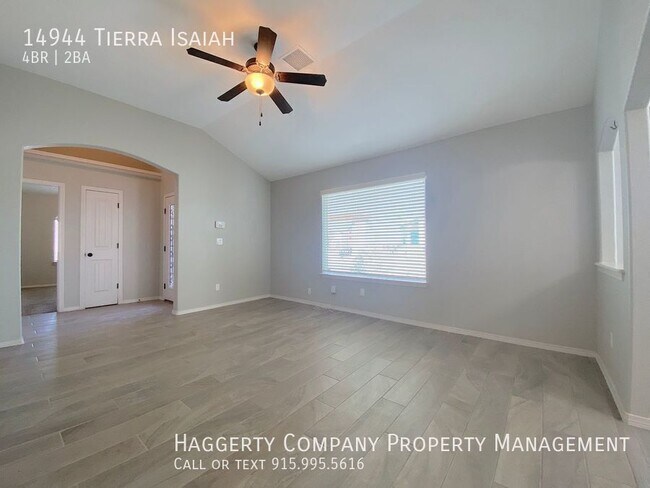 Foto del edificio - 14944 Tierra Isaiah Ave