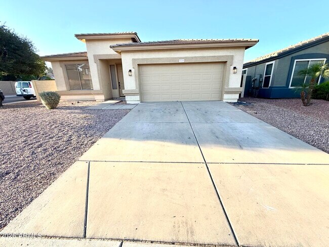Building Photo - 15238 W Custer Ln