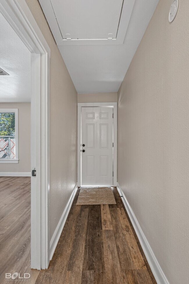 Foto del edificio - 1129 Boone St