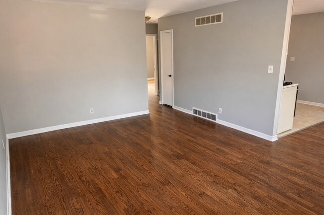 Foto del edificio - Park Drive Duplex