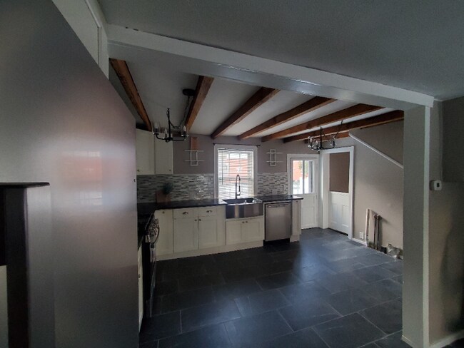 Foto del edificio - 3 Clinton St