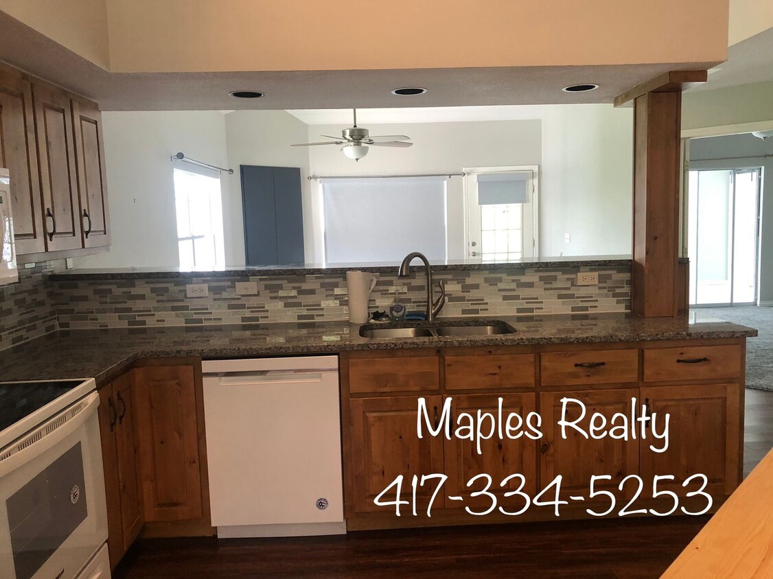 Foto principal - 3 bed/3bath PENTHOUSE condo in Branson, MO