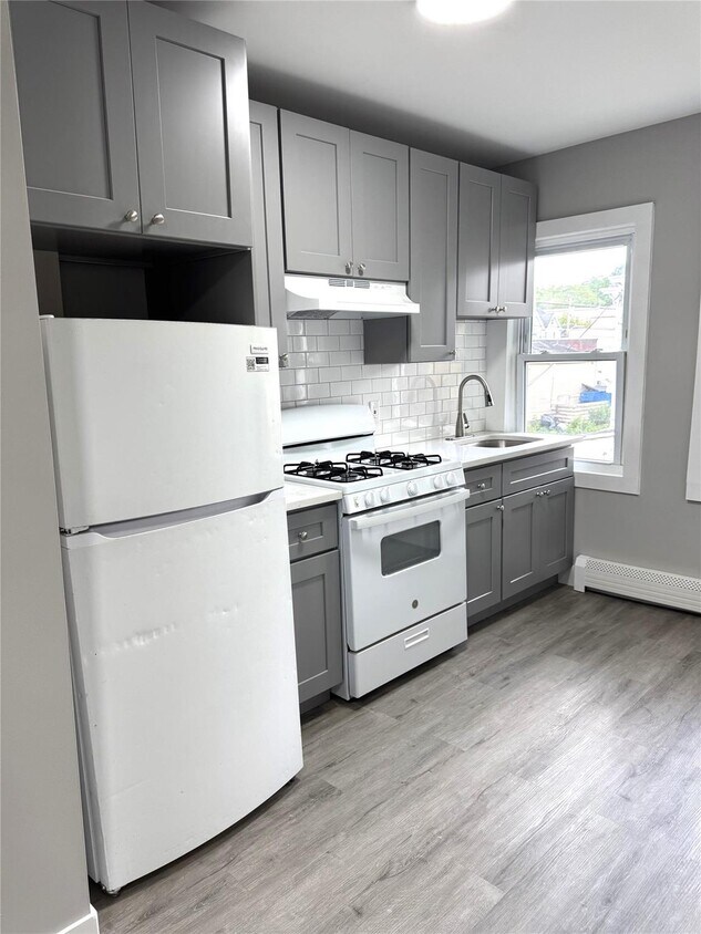 Foto principal - 520 Harrison Ave