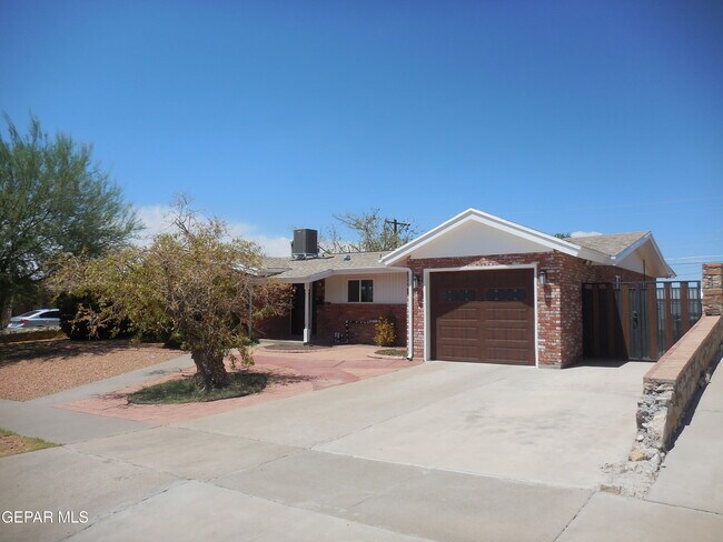 Foto del edificio - 112 Tobar Way