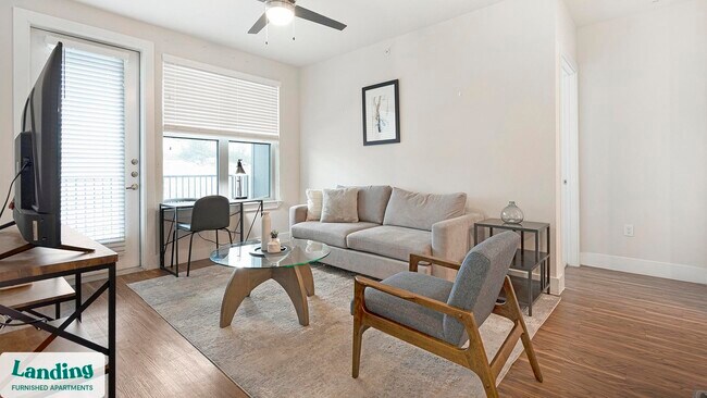 Foto del edificio - 15950 Chase Hill Blvd