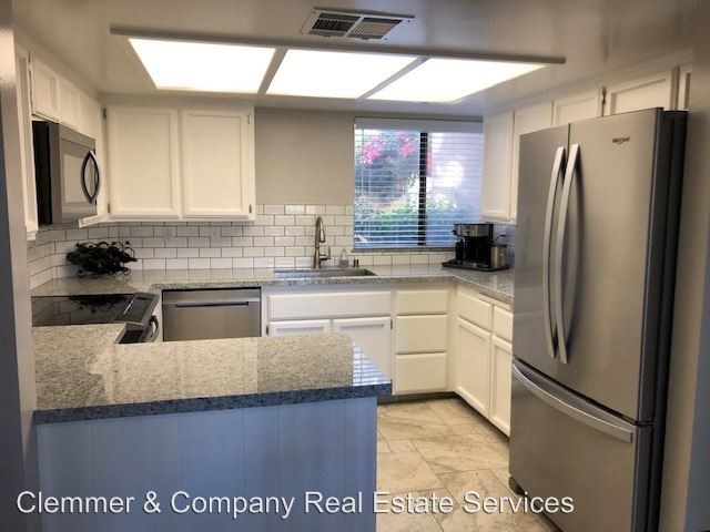 Building Photo - 14500 Las Palmas Dr