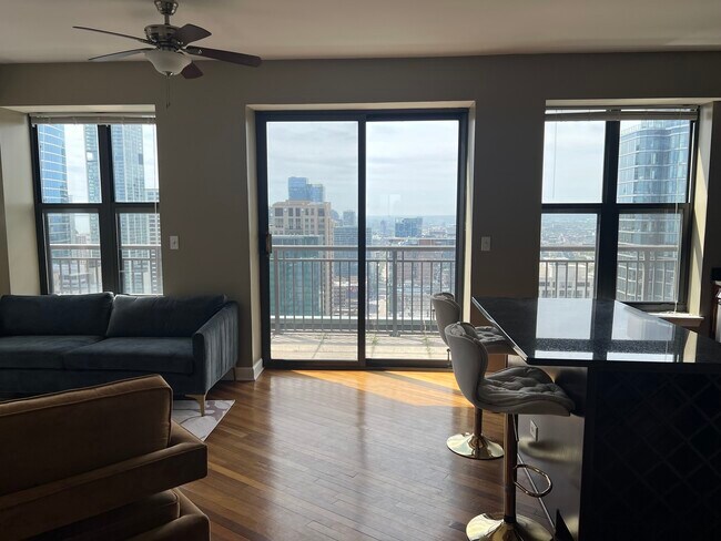 Foto del edificio - 41 E 8th St