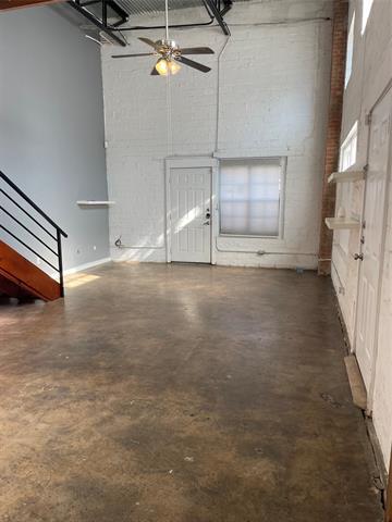 Foto del edificio - 3129 Ross Ave