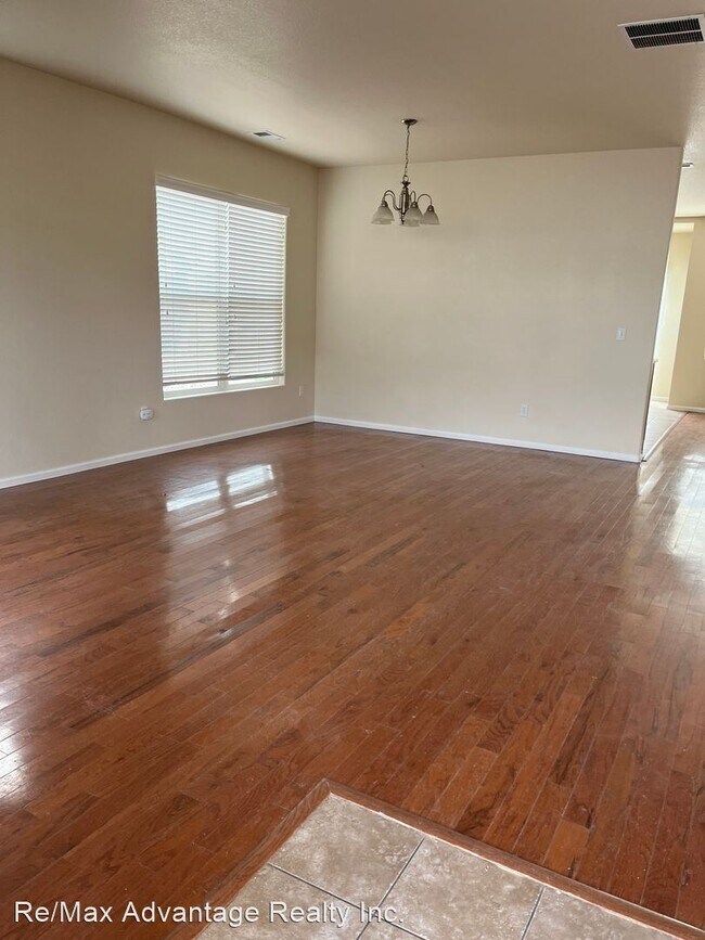 Building Photo - 3 br, 2.5 bath House - 2429 Obsidian Fores...