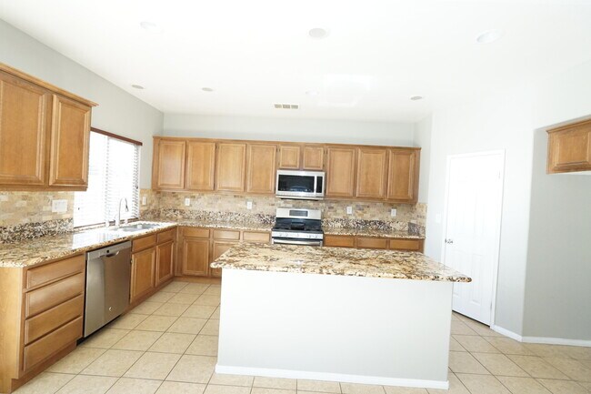 Foto del edificio - 4730 Spice St