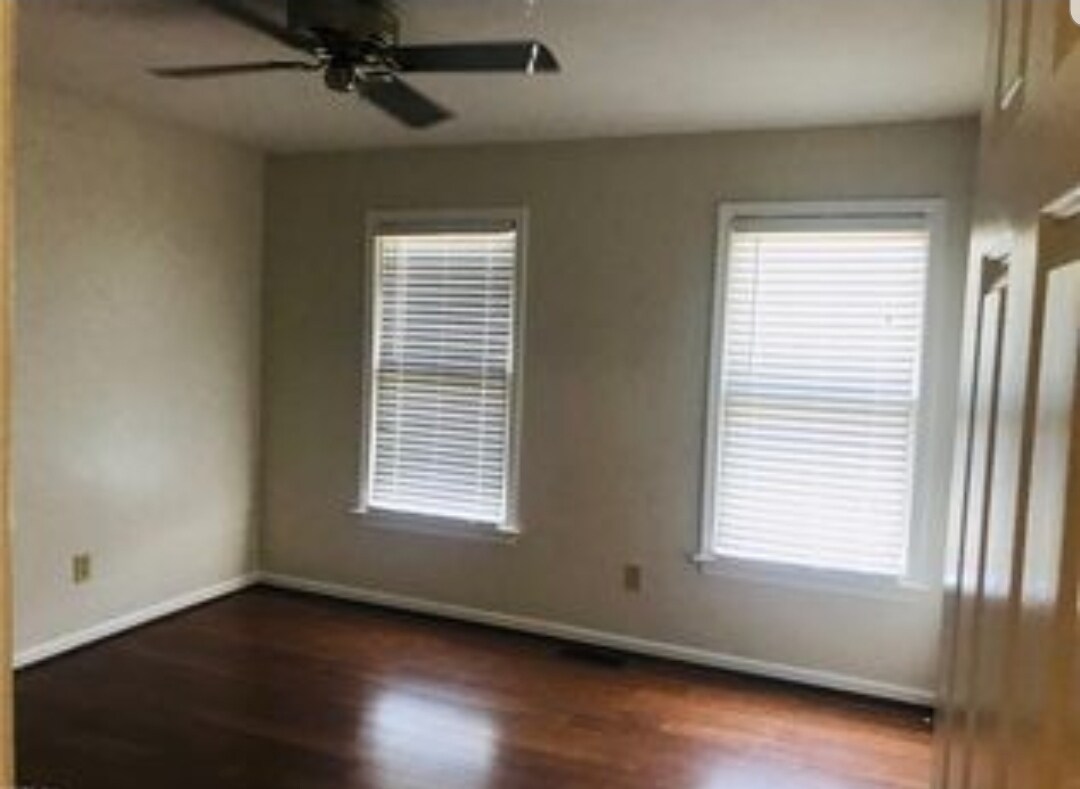 Foto principal - 9612 Mason Creek Rd