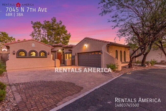 Building Photo - Central Phoenix Home W/ Solar panels and P...