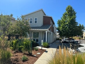 Building Photo - 3212 Cowell Blvd