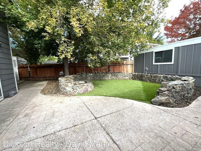 Building Photo - 3 br, 2.5 bath House - 7513 Cumberland Cir
