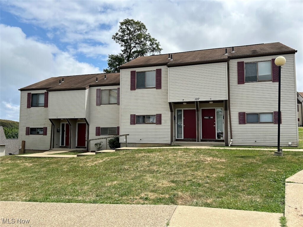 Primary Photo - 127 Orchard Dr
