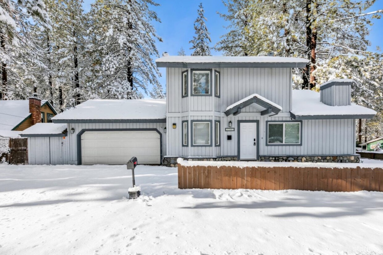Foto principal - 2543 Knox Ave