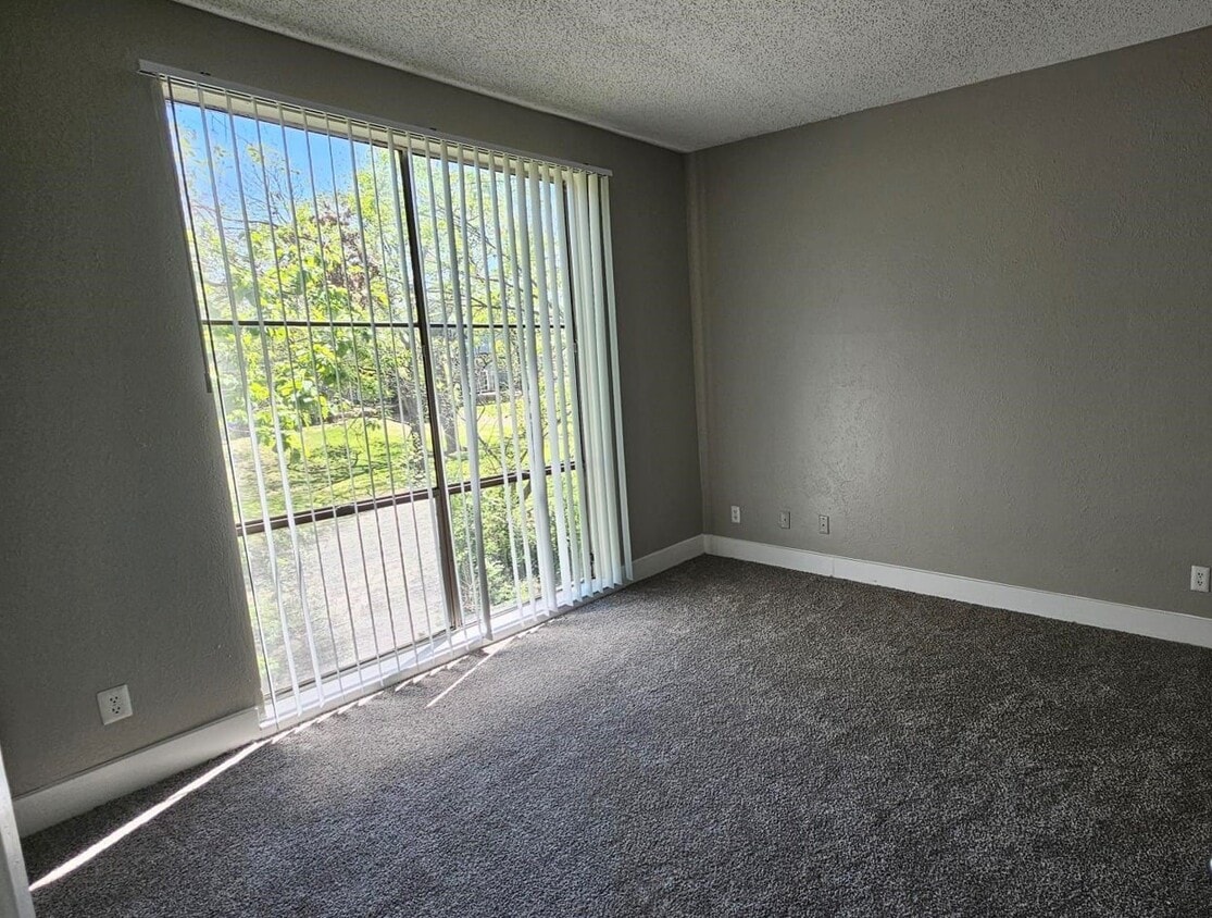 7610 Skillman St Unit F1R1, Dallas, TX 75231 Condo for Rent in Dallas