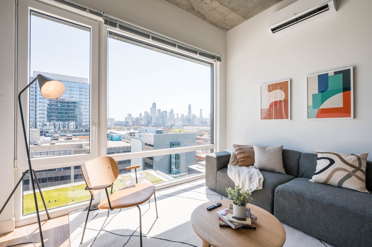 4BR, 3BR - Post Chicago
