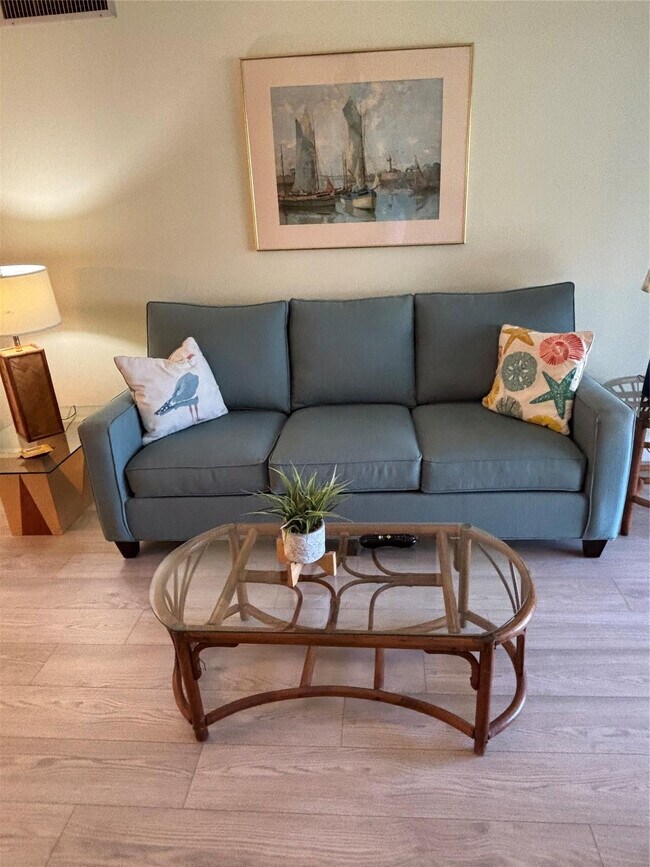 Foto del edificio - 175 SE St Lucie Blvd