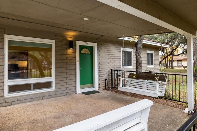 Foto del edificio - 96 Woodcreek Dr