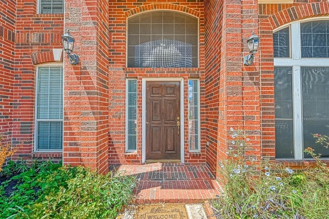 Building Photo - 20907 Normandy Forest Dr