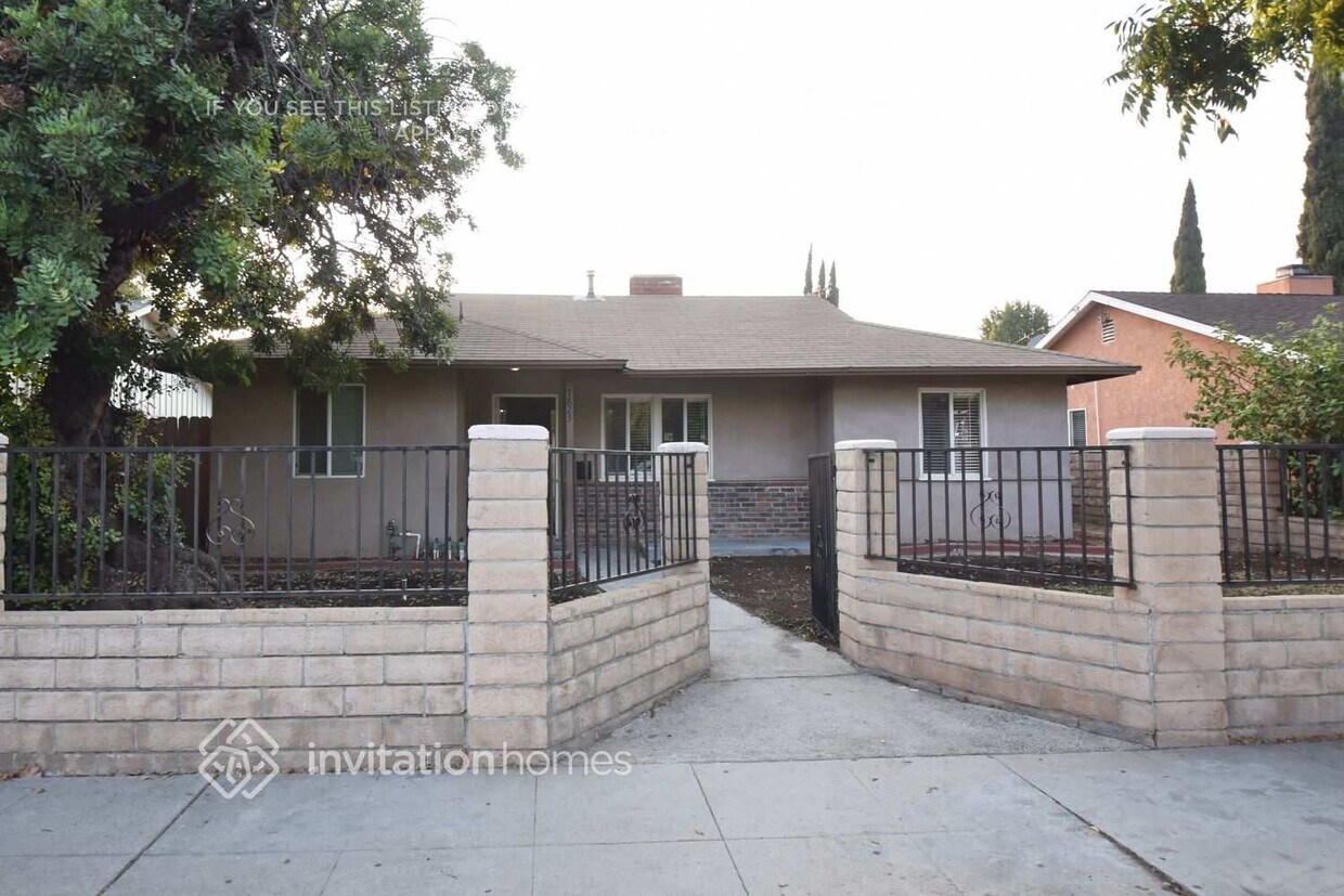 Foto principal - 7823 Louise Ave