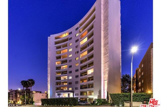 Foto del edificio - 7250 Franklin Ave