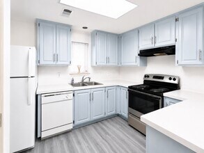 Building Photo - 2529 Rio Grande St