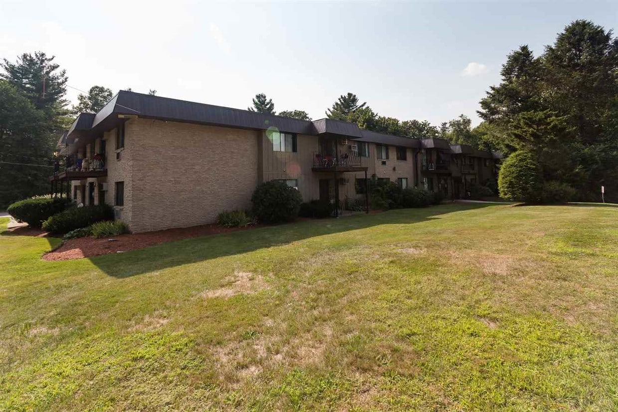 14 Strawberry Bank Rd Unit 20, Nashua, NH 03062 Condo for Rent in