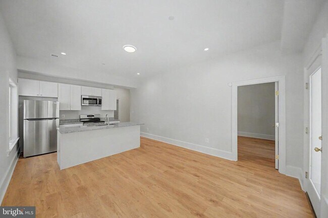Foto del edificio - 10205 Sorrel Ave