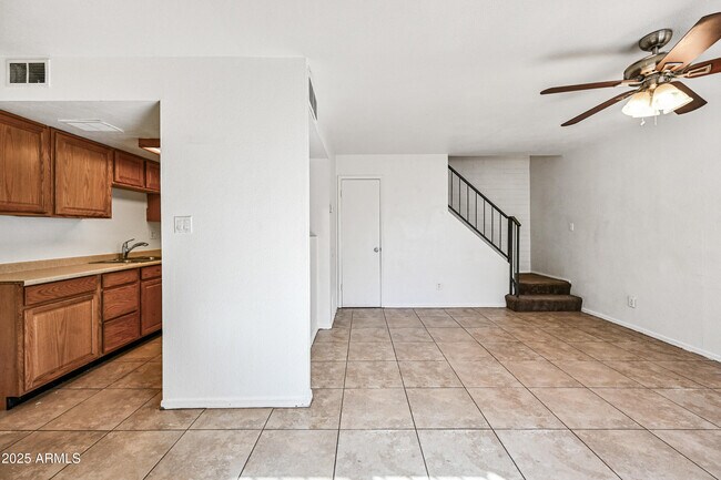 Foto del edificio - 4240 S 46th Pl