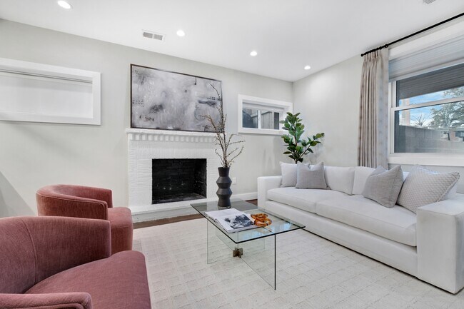 Foto del edificio - 1419 Upshur St NW