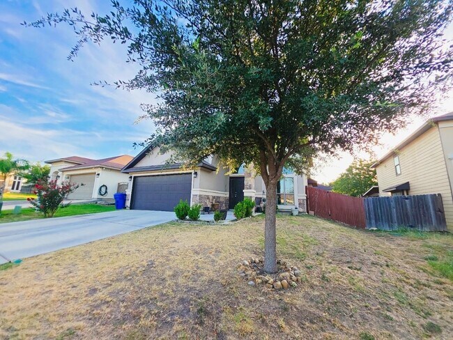 Foto del edificio - 1408 Calaveras Ct
