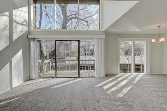 Living Room - 5511 E 51st St